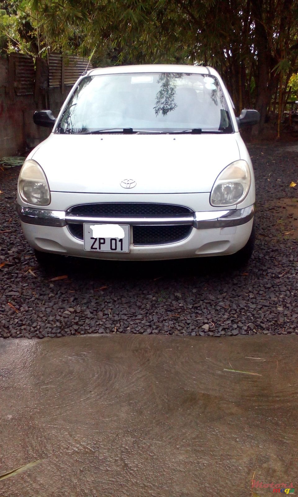 2001' Toyota photo #1