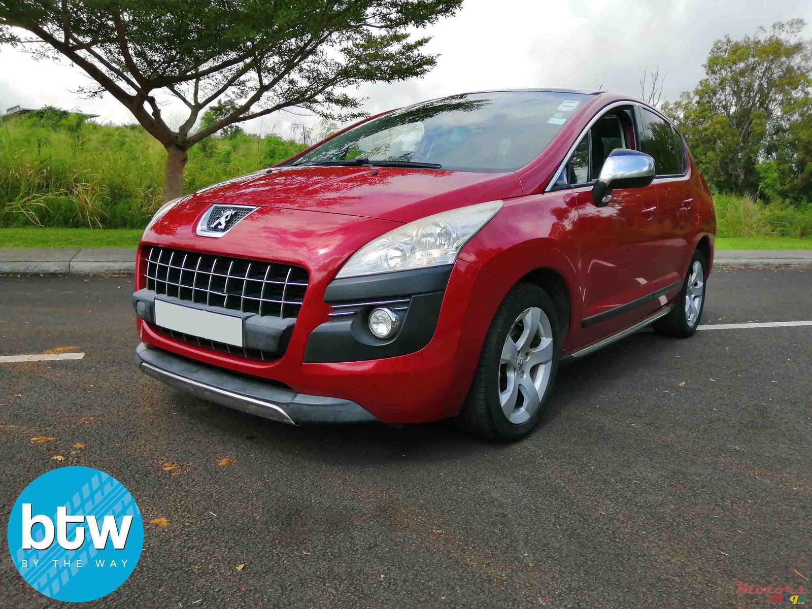 2013' Peugeot 3008 photo #2