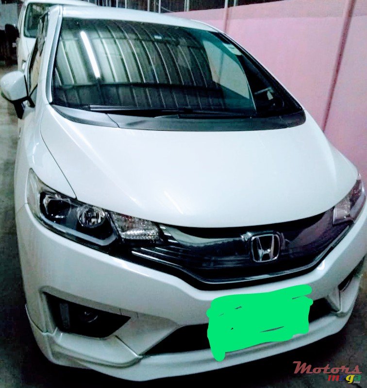 2015' Honda Fit photo #1