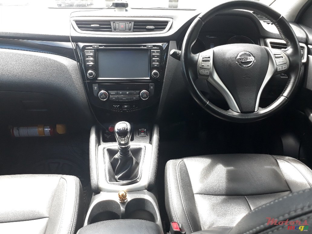 2015' Nissan Qashqai (possible leasing) photo #7