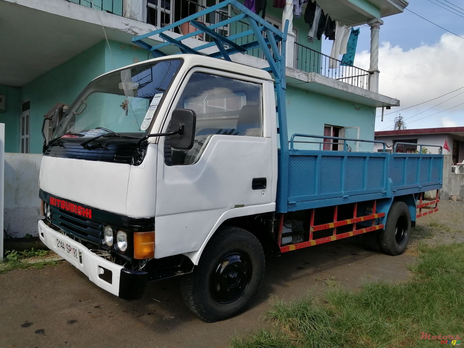 1992' Mitsubishi photo #1