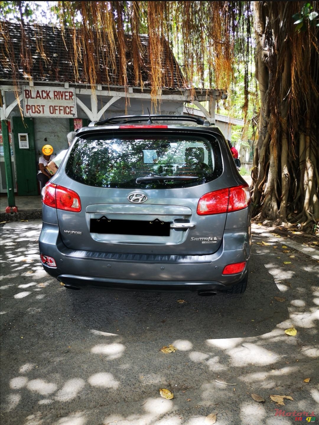 2008' Hyundai Santa Fe photo #2