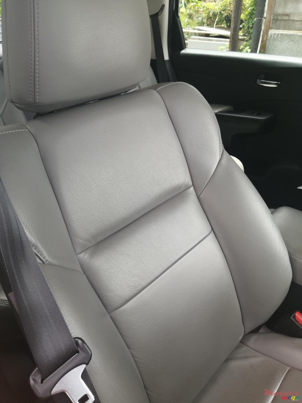 2016' Honda CR-V photo #2