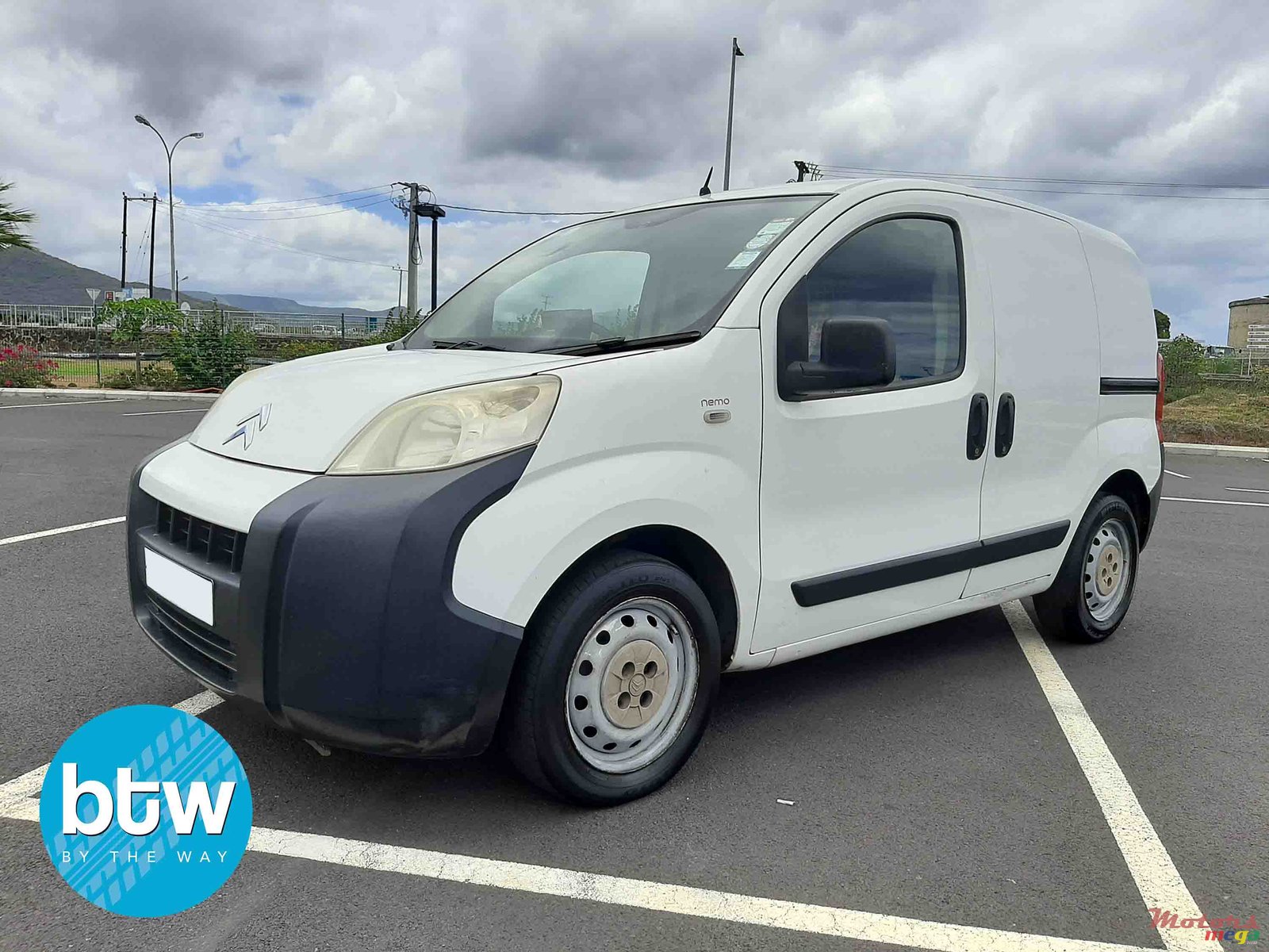 2013' Citroen Nemo photo #2