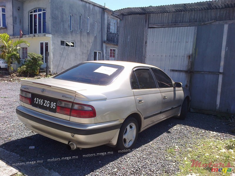 1995' Toyota photo #1