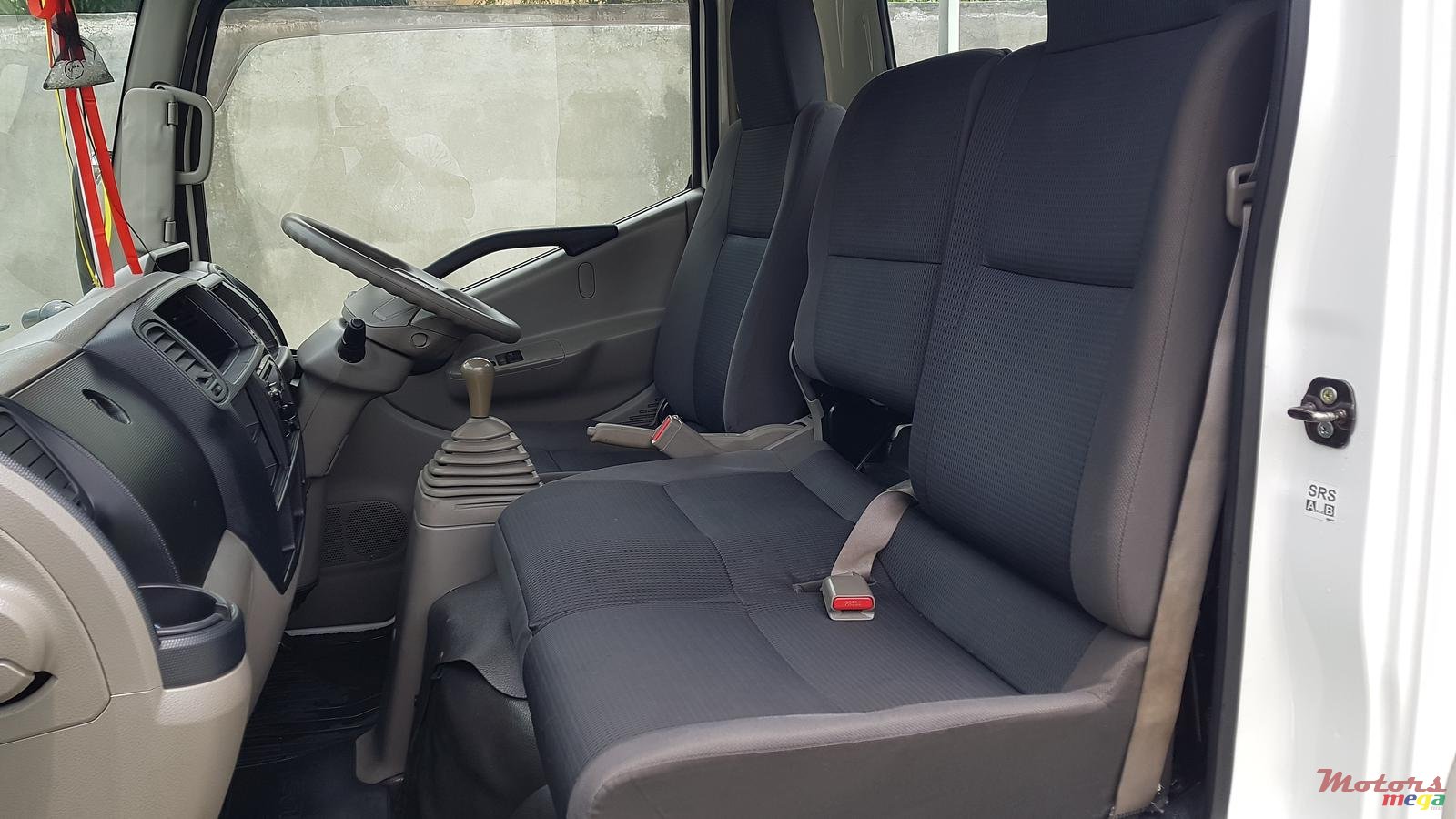 2012' Nissan ATLAS photo #7