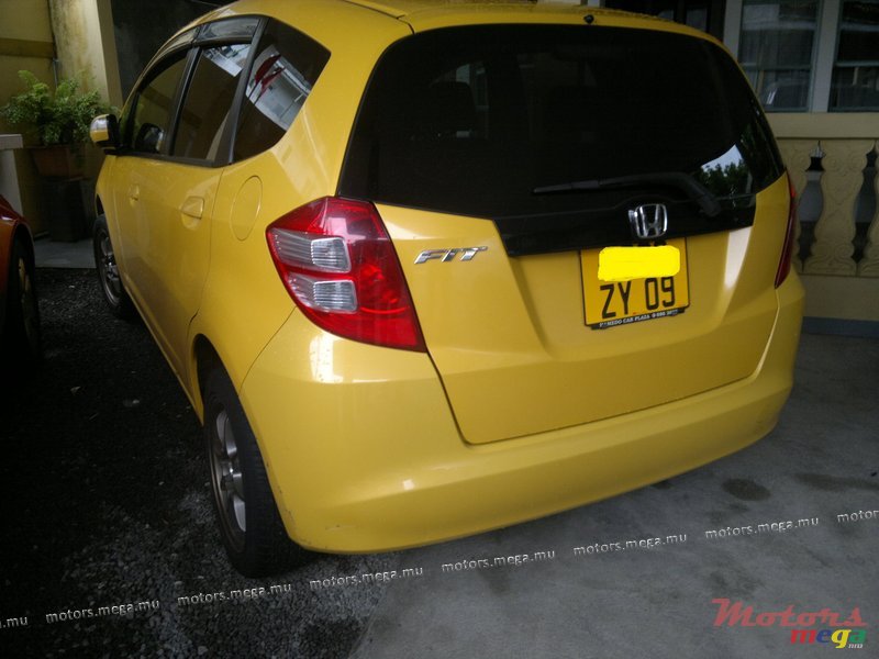 2009' Honda Jazz FIT AUTO photo #3