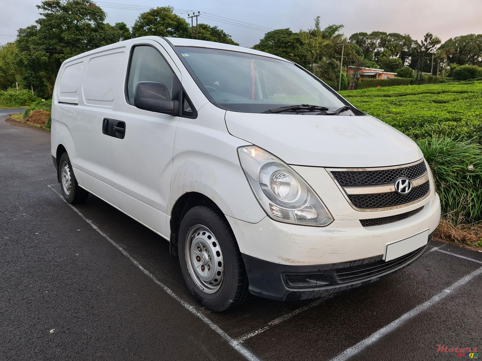 2013' Hyundai H100 photo #1