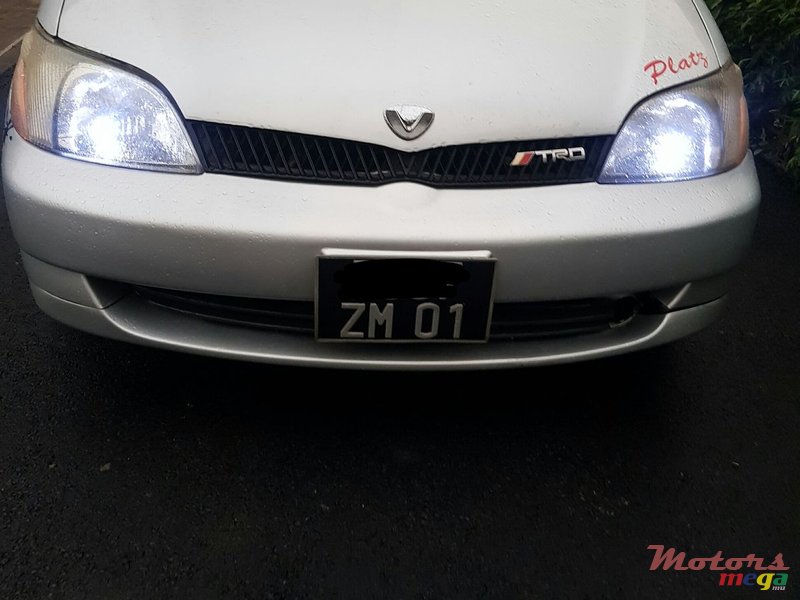 2001' Toyota platz photo #1