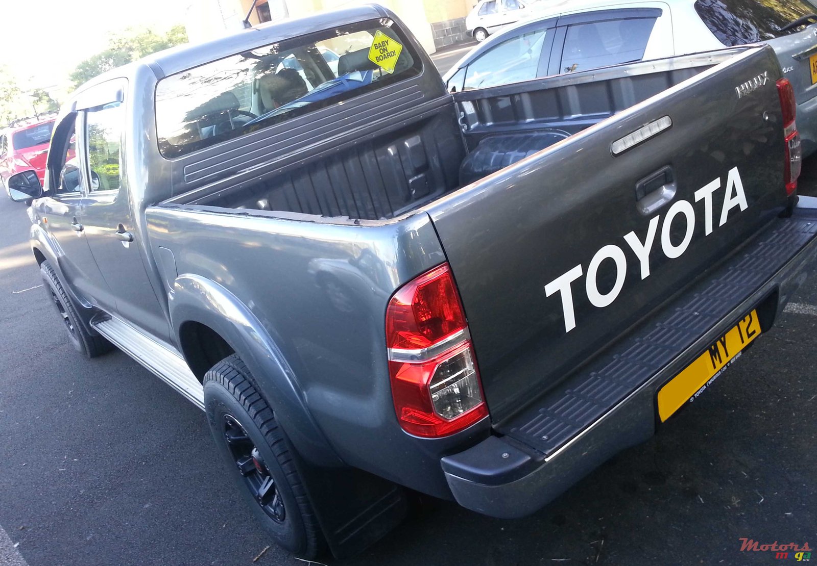 2012' Toyota Hilux photo #4