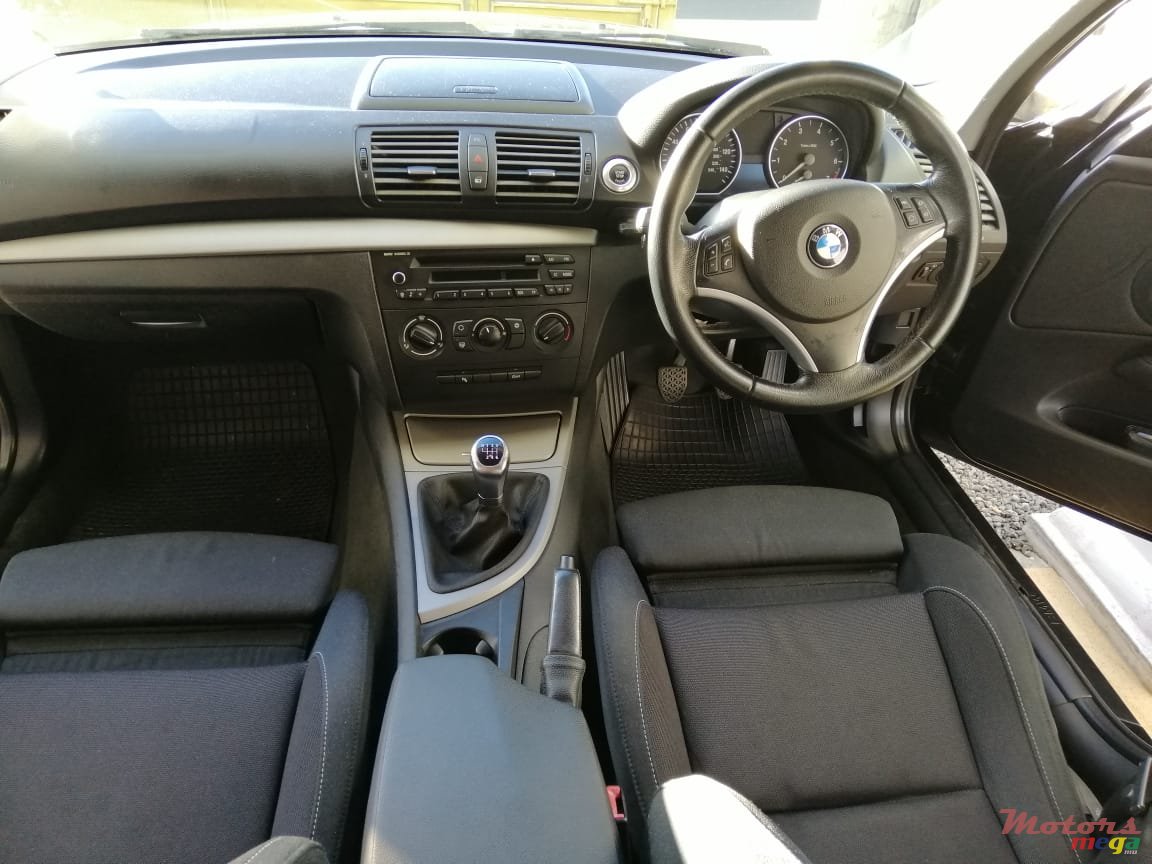 2008' BMW 1 Series photo #4