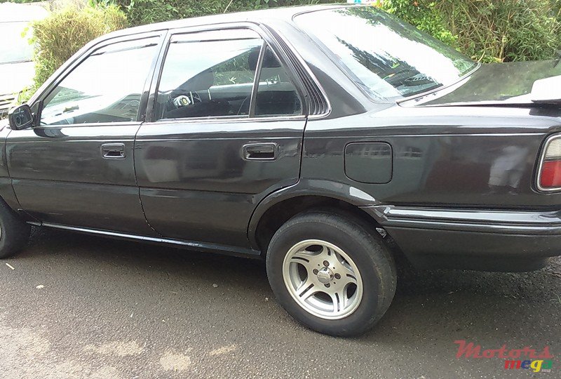 1988' Toyota Corolla photo #1