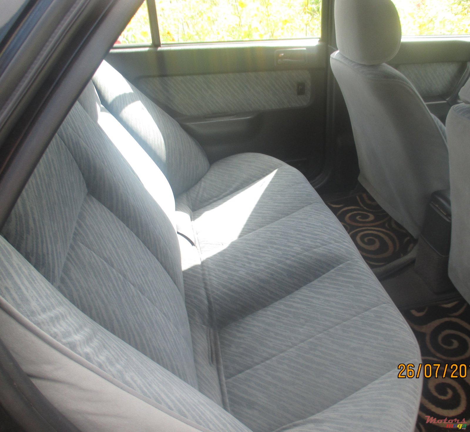 1995' Hyundai Elantra photo #4