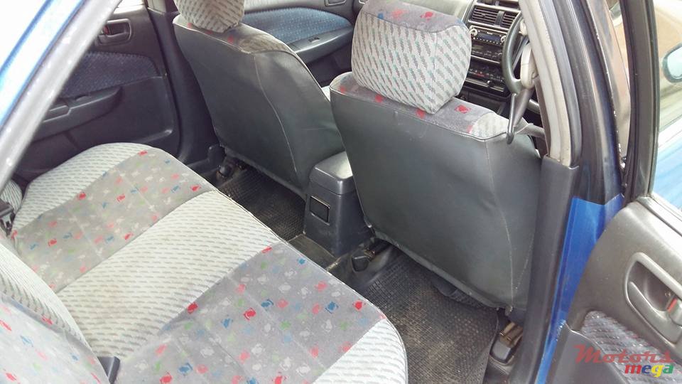 1997' Toyota Carina photo #4