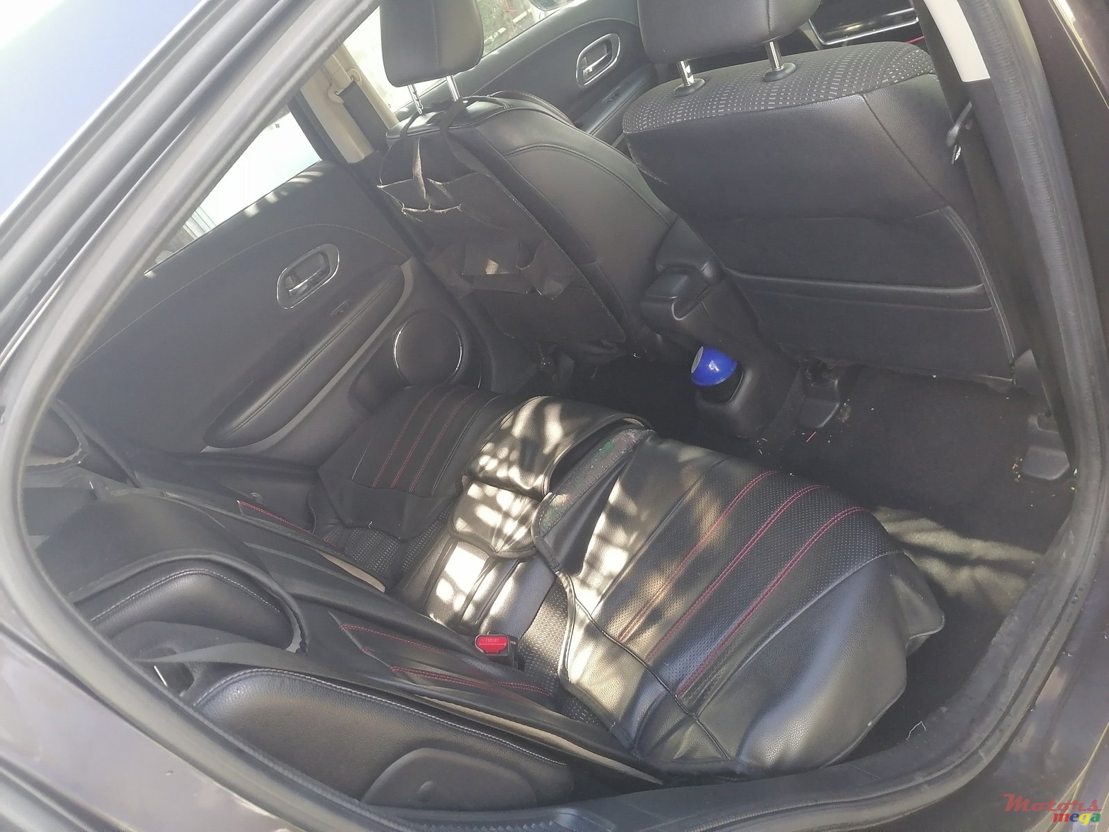 2014' Honda HR-V Vezel photo #6