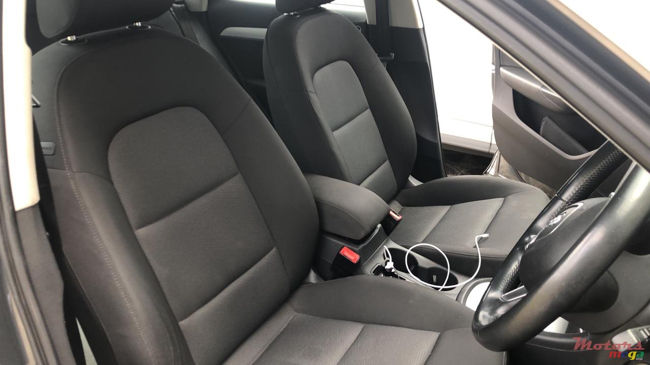 2015' Audi Q3 photo #6