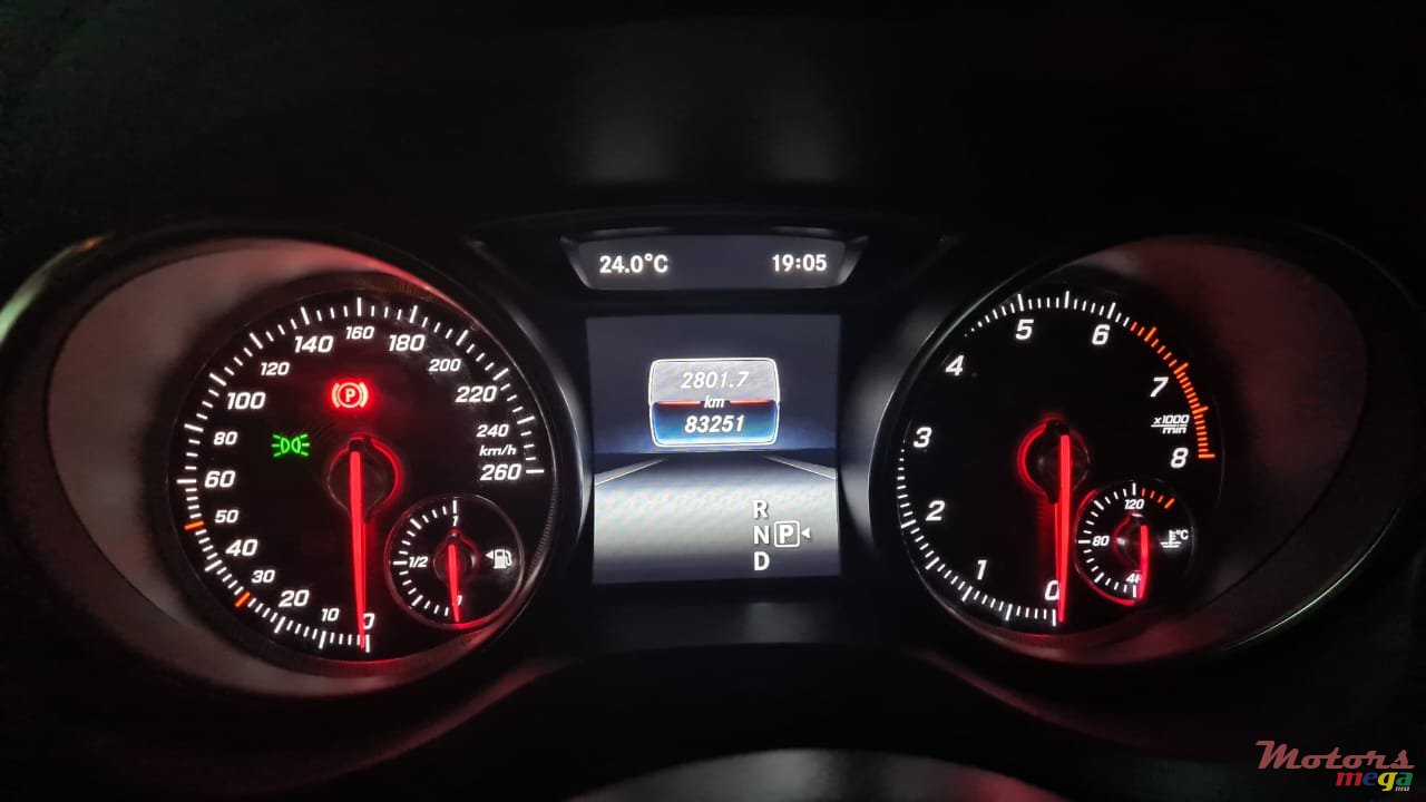 2018' Mercedes-Benz CLA 200 photo #6