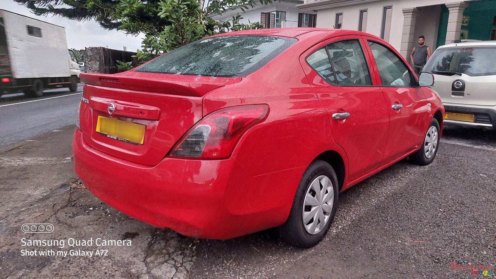 2012' Nissan Almera photo #3
