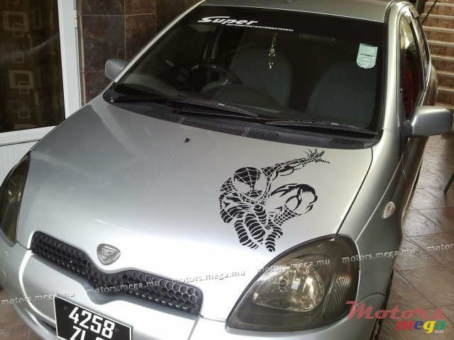 1999' Toyota vitz photo #1