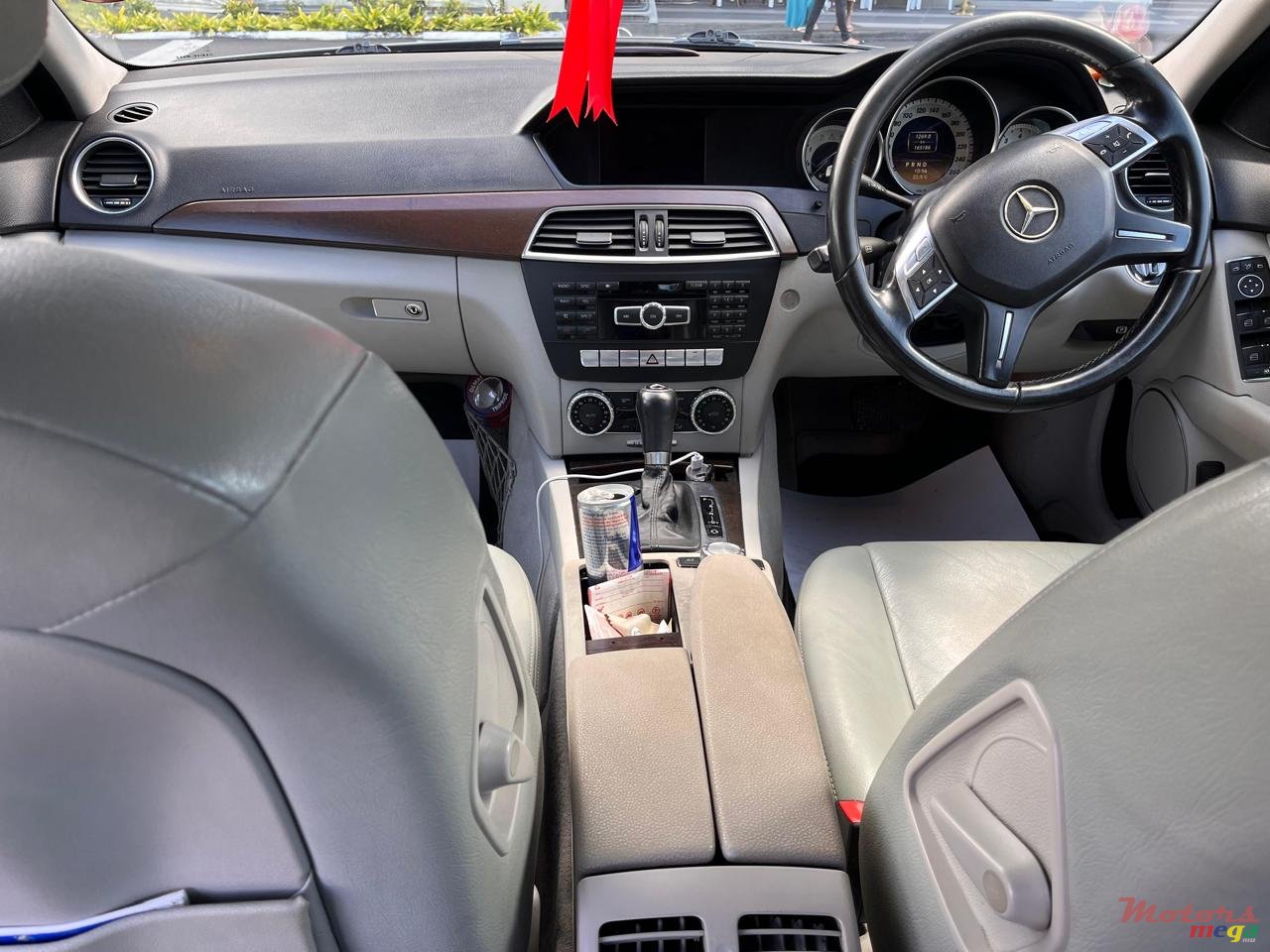 2011' Mercedes-Benz C 180 photo #7