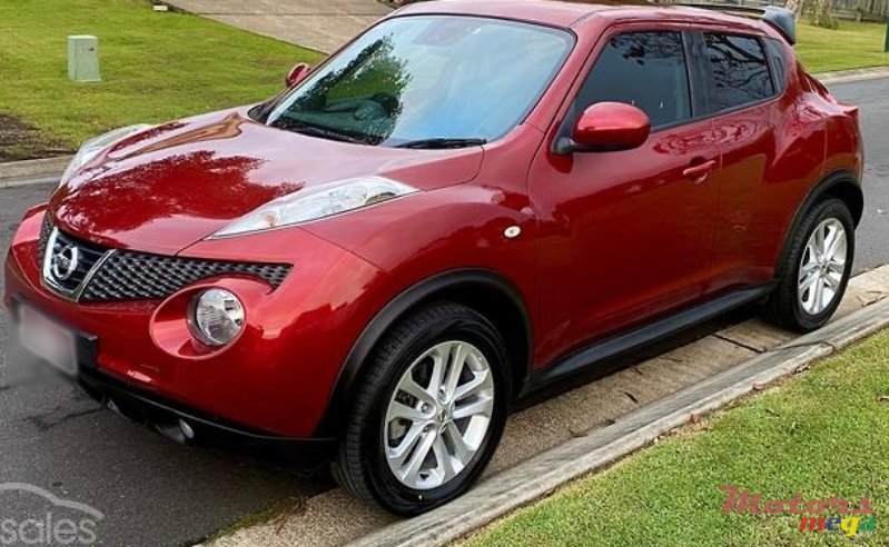 2011' Nissan Juke photo #1