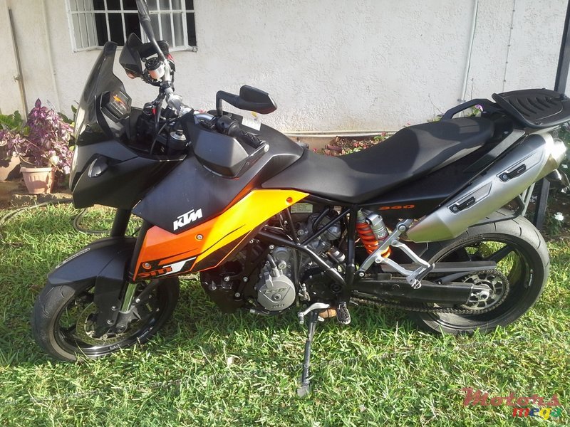 2012' KTM 990 SMT photo #1