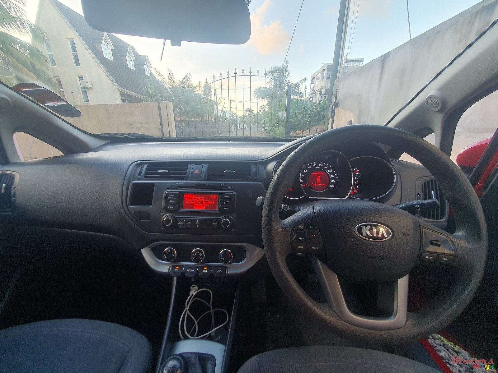 2014' Kia Rio photo #4