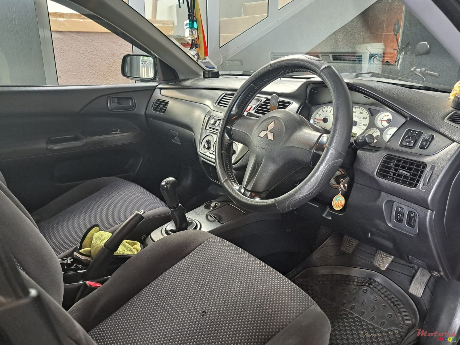 2008' Mitsubishi Lancer Evolution photo #4