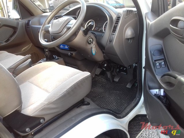 2014' Hyundai H100 photo #3