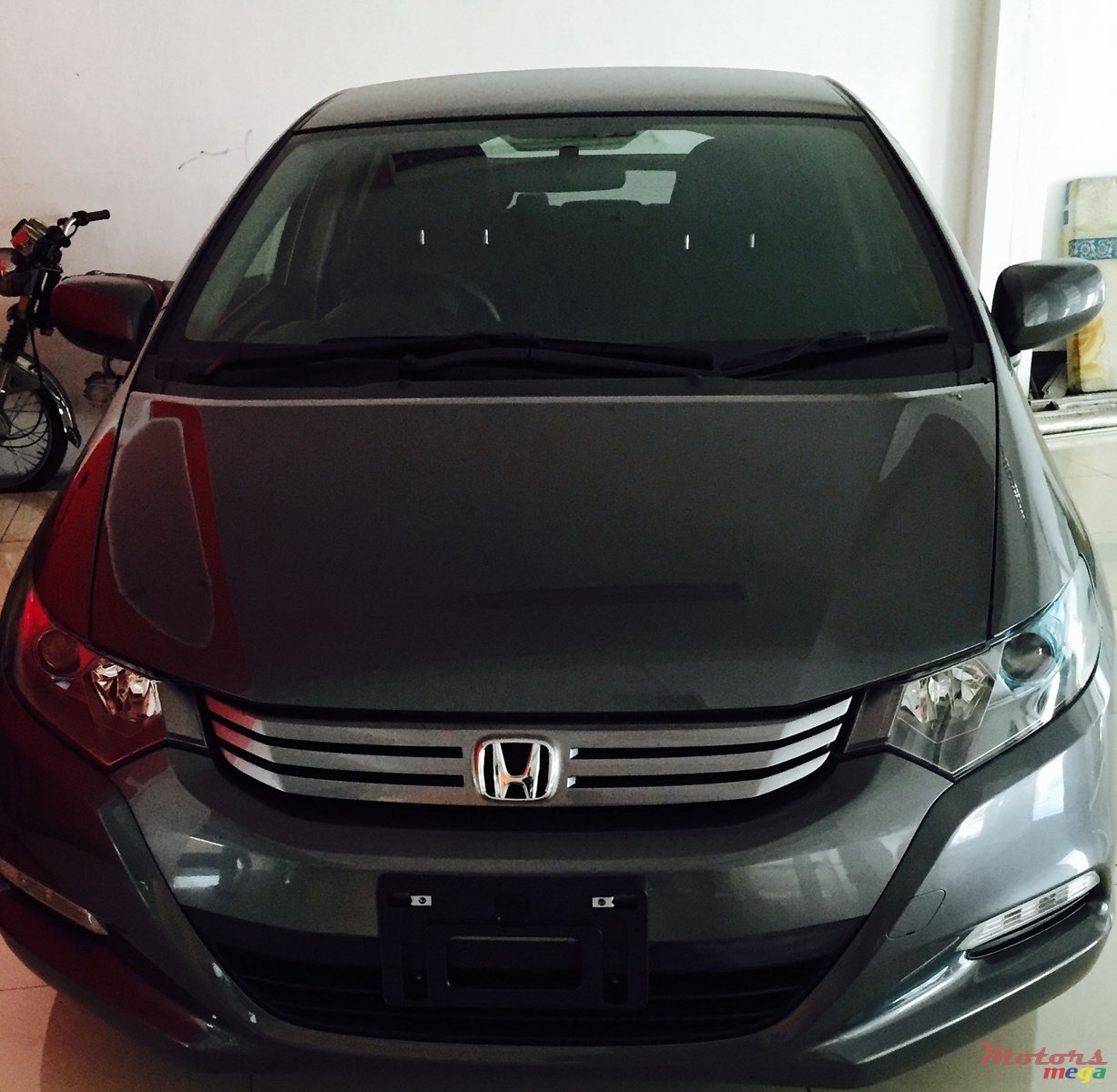 2010' Honda Insight Hybrid photo #1