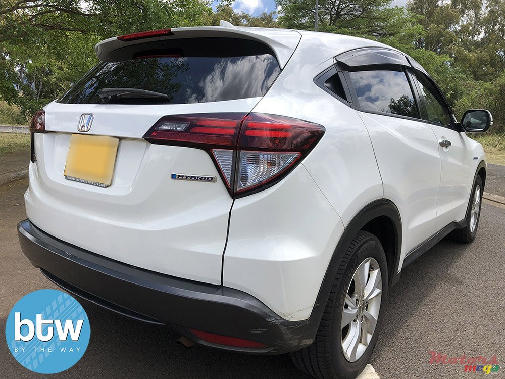 2014' Honda Vezel photo #4