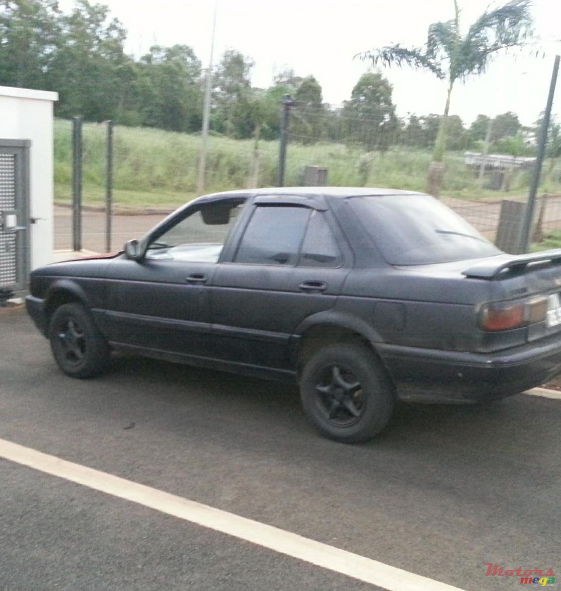 1993' Nissan photo #2