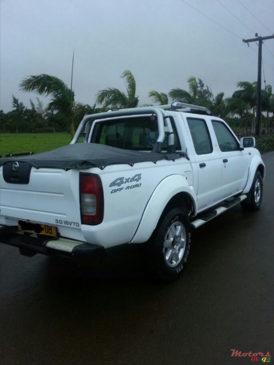 2008' Nissan Hardbody Predator 3.0 4x4 photo #3