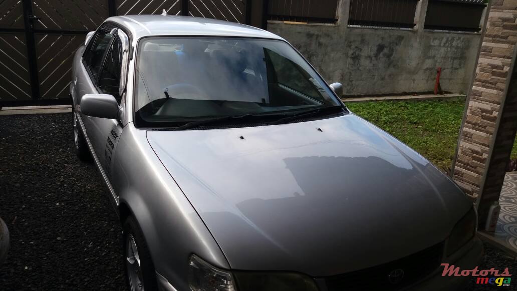 1999' Toyota photo #5