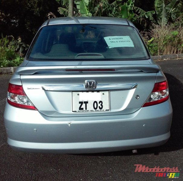 2003' Honda IDSI photo #2