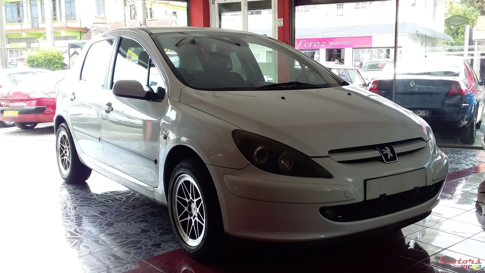 2005' Peugeot 307 photo #1