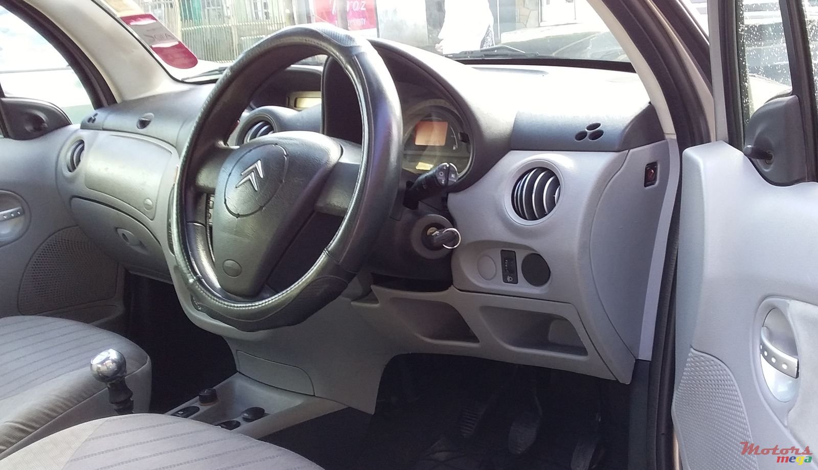 2004' Citroen C3 photo #3