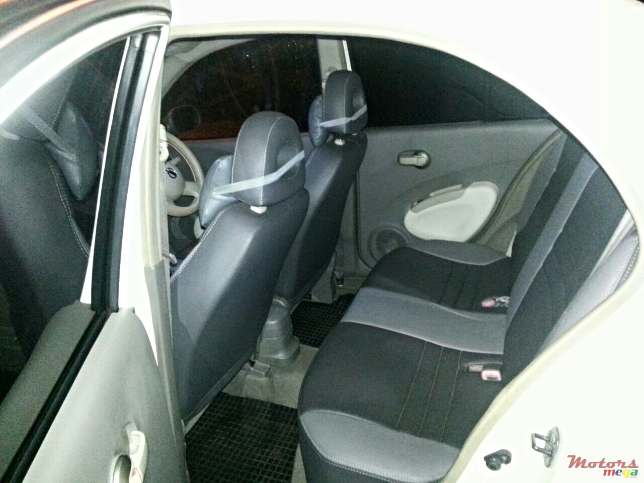 2002' Nissan Micra photo #4