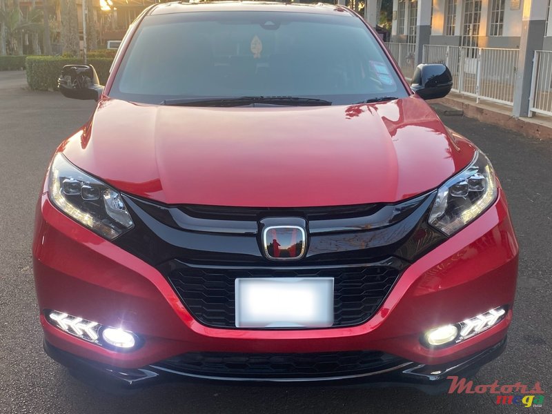 2017' Honda Vezel RS photo #1