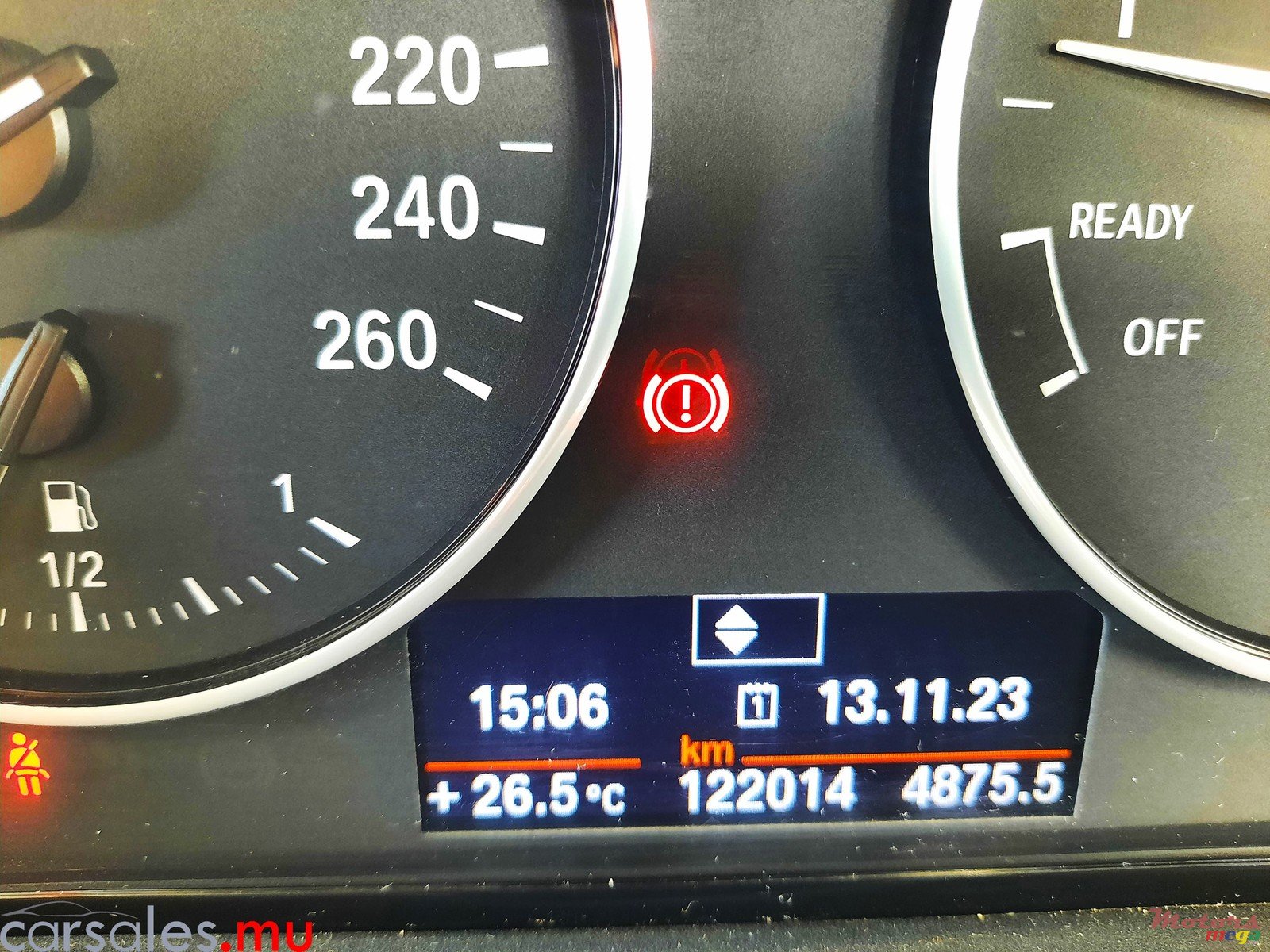 2012' BMW 116 1.6 Hatchback photo #7