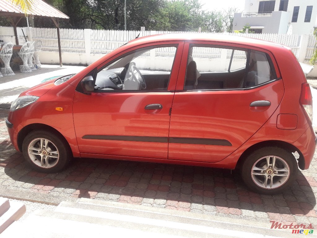 2010' Hyundai i10 photo #1