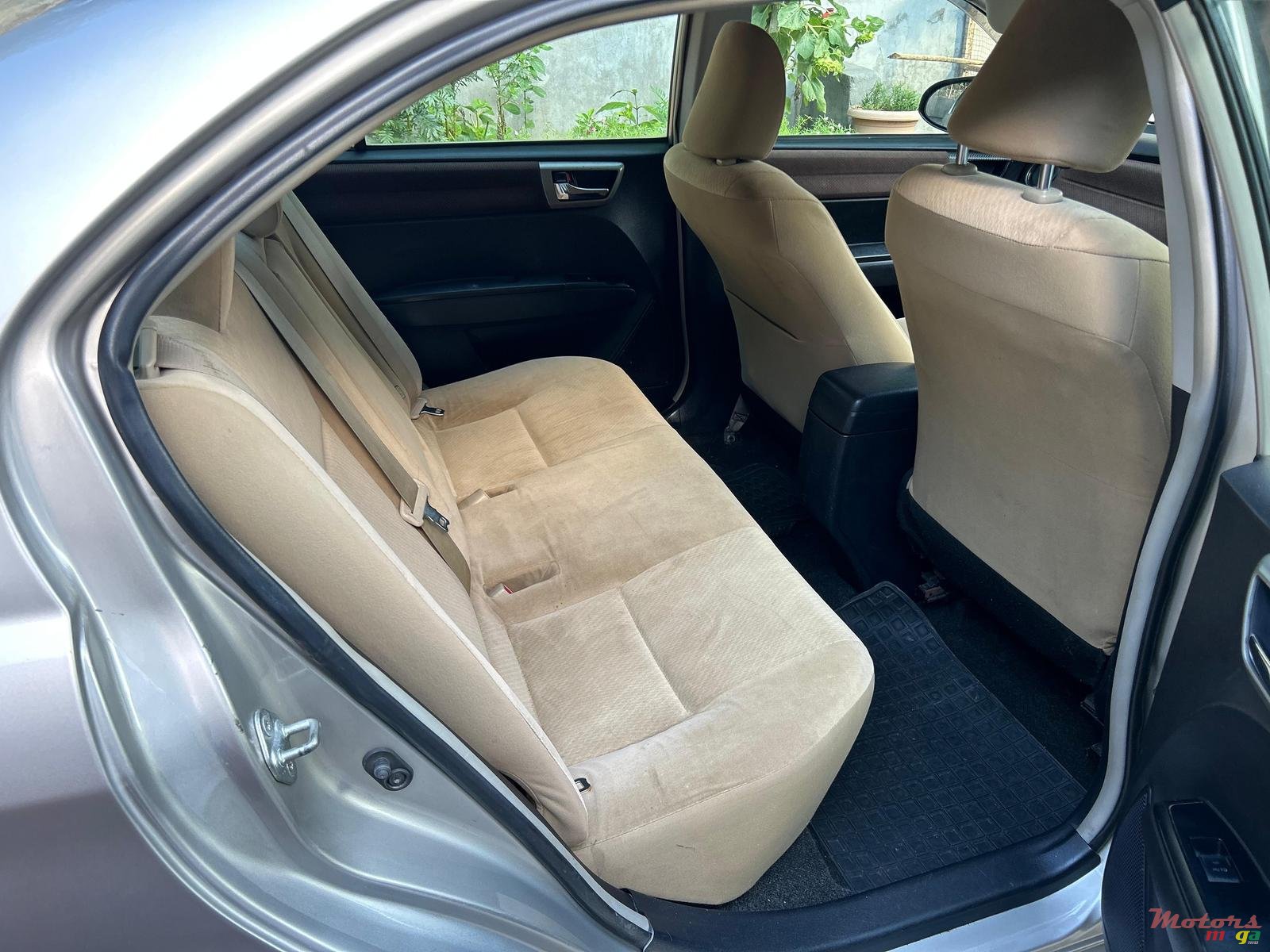 2012' Toyota Axio photo #3