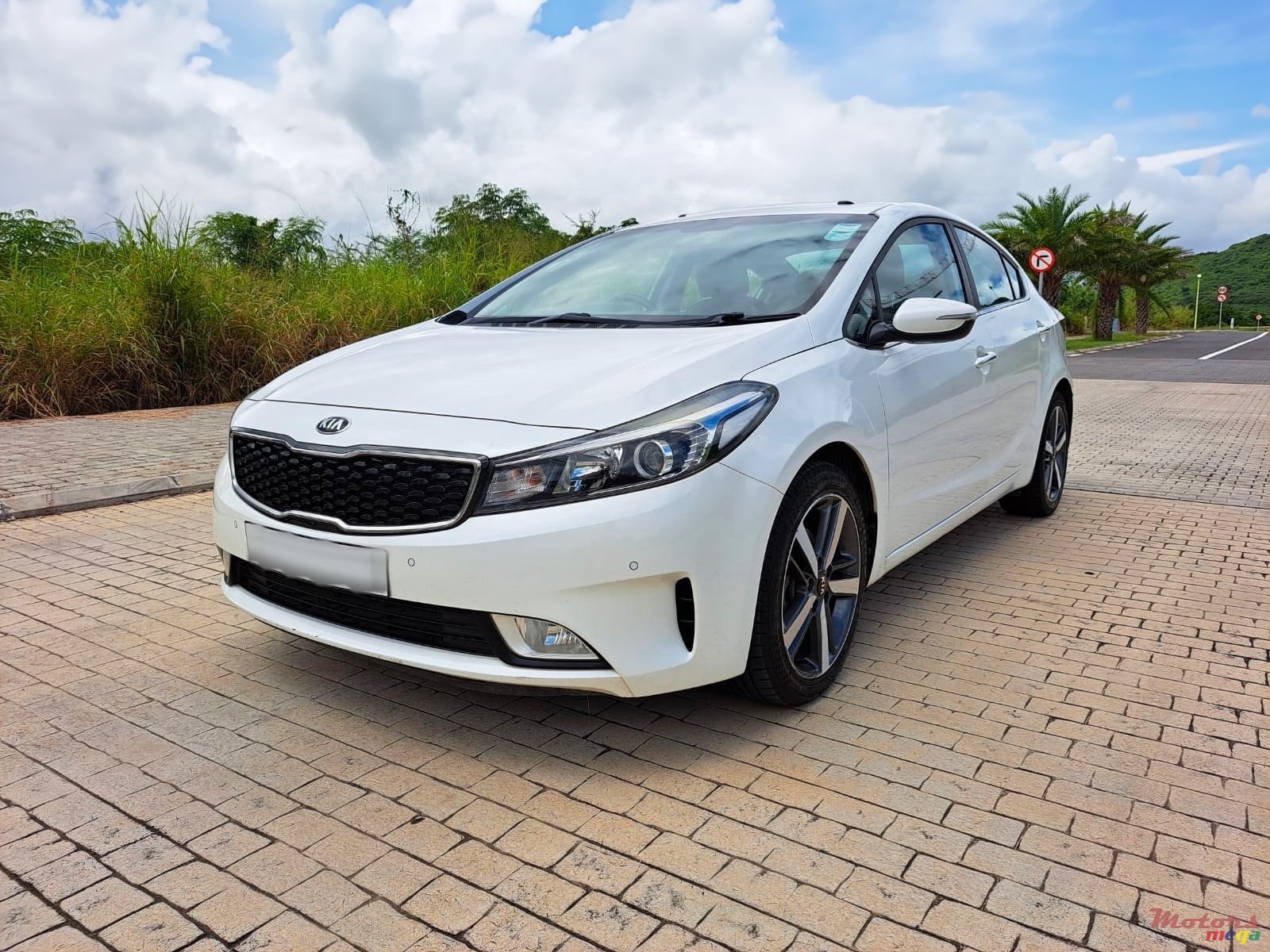 2018' Kia Cerato photo #2