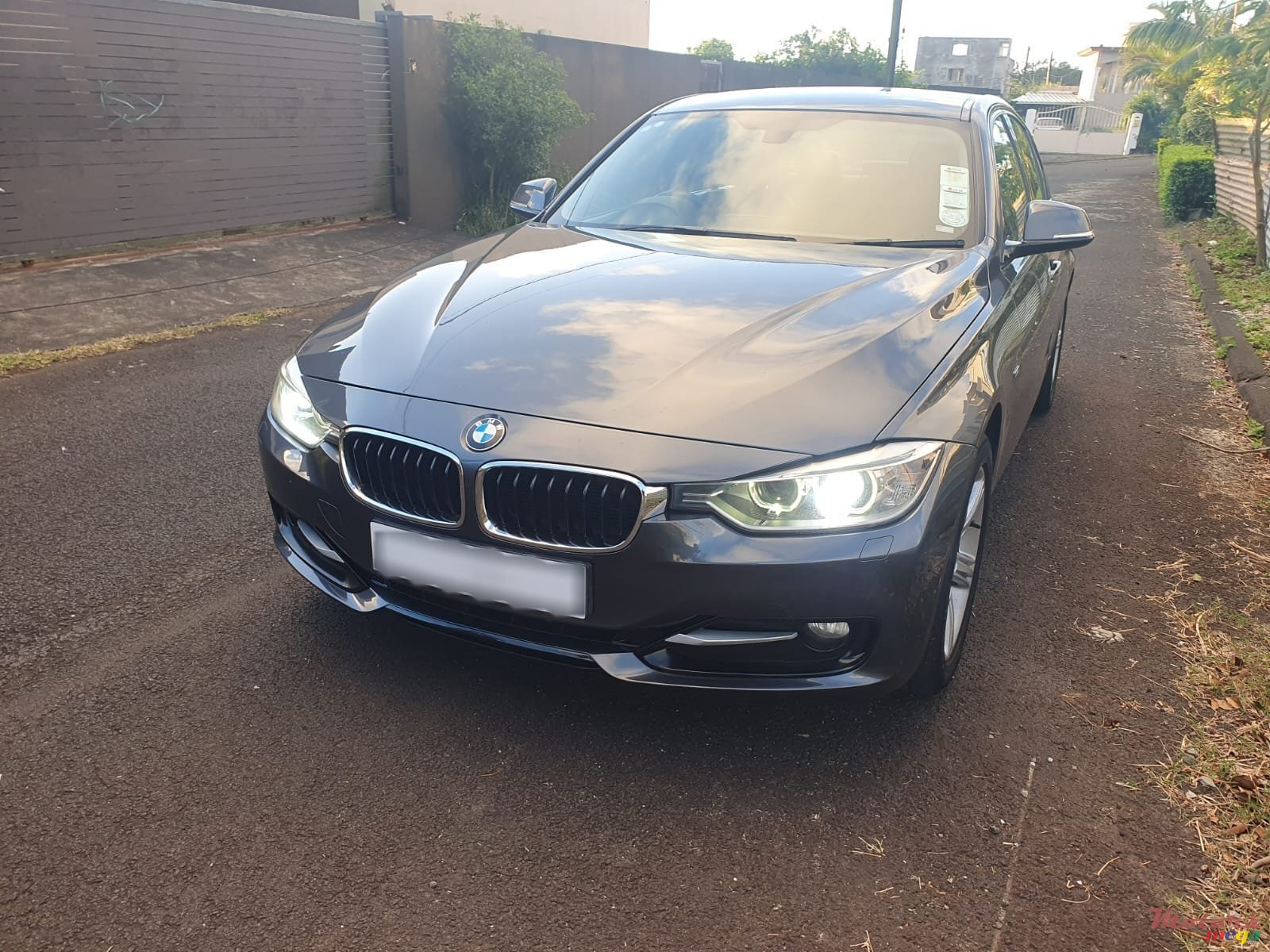 2013' BMW 316 BMW F30  - Sports Line photo #4