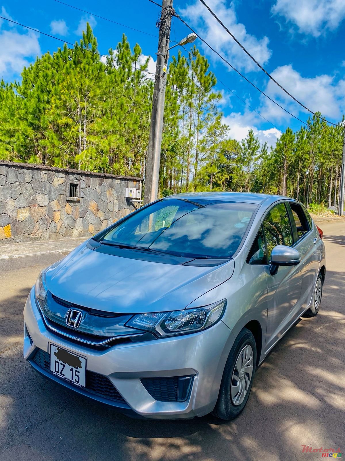 2015' Honda Fit photo #1