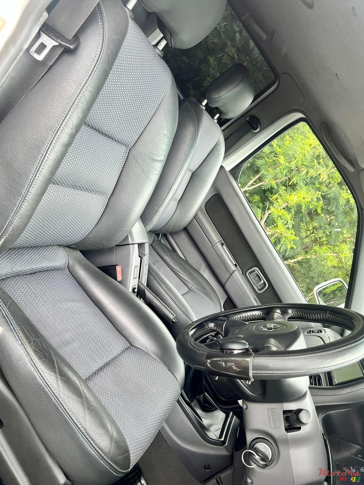 2009' Nissan Hardbody photo #6