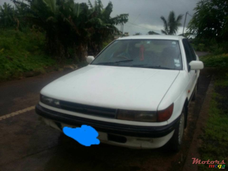1988' Mitsubishi Lancer yes photo #1