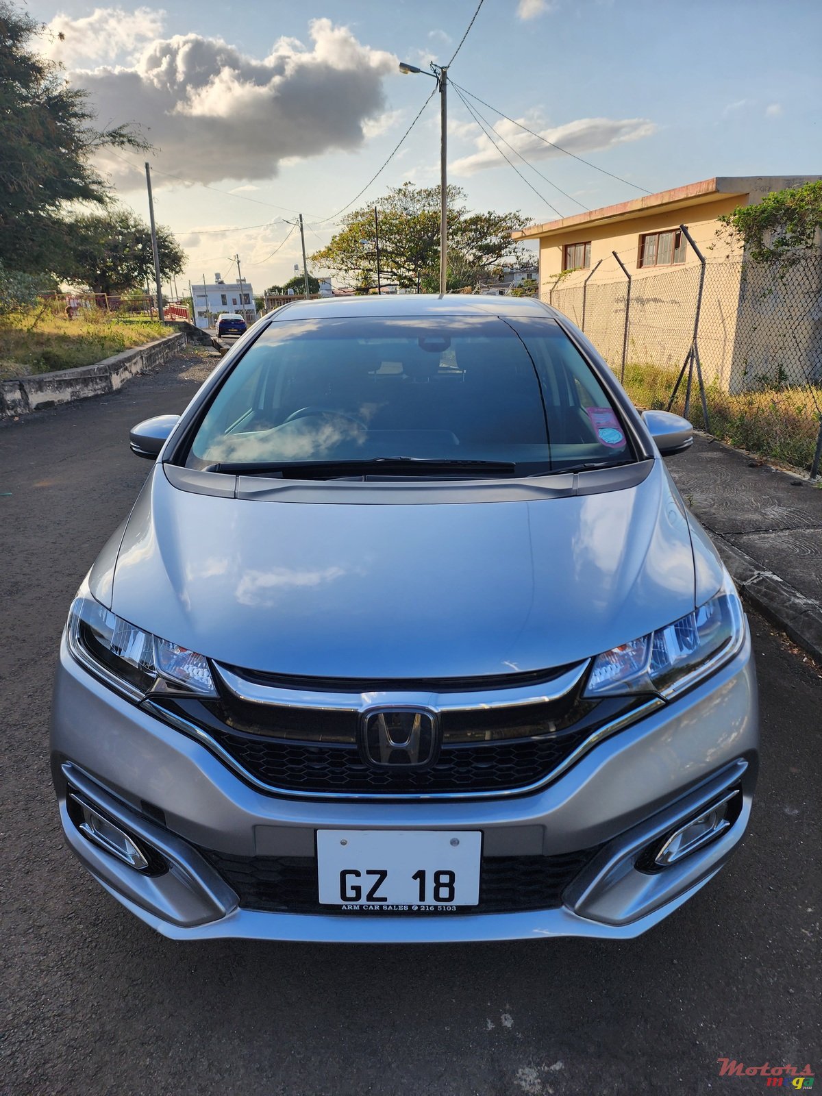 2018' Honda Fit photo #1