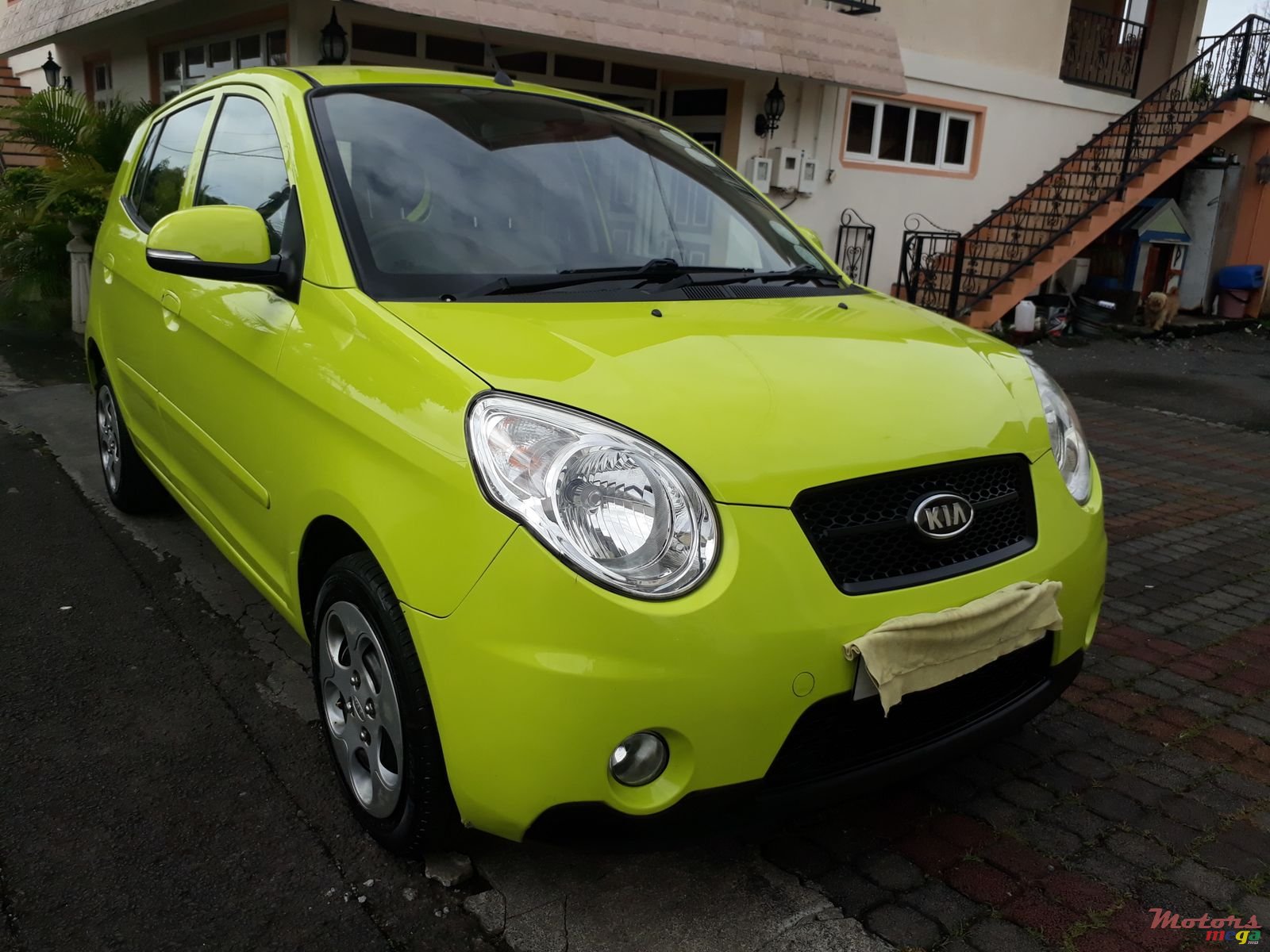 2011' Kia Picanto photo #5