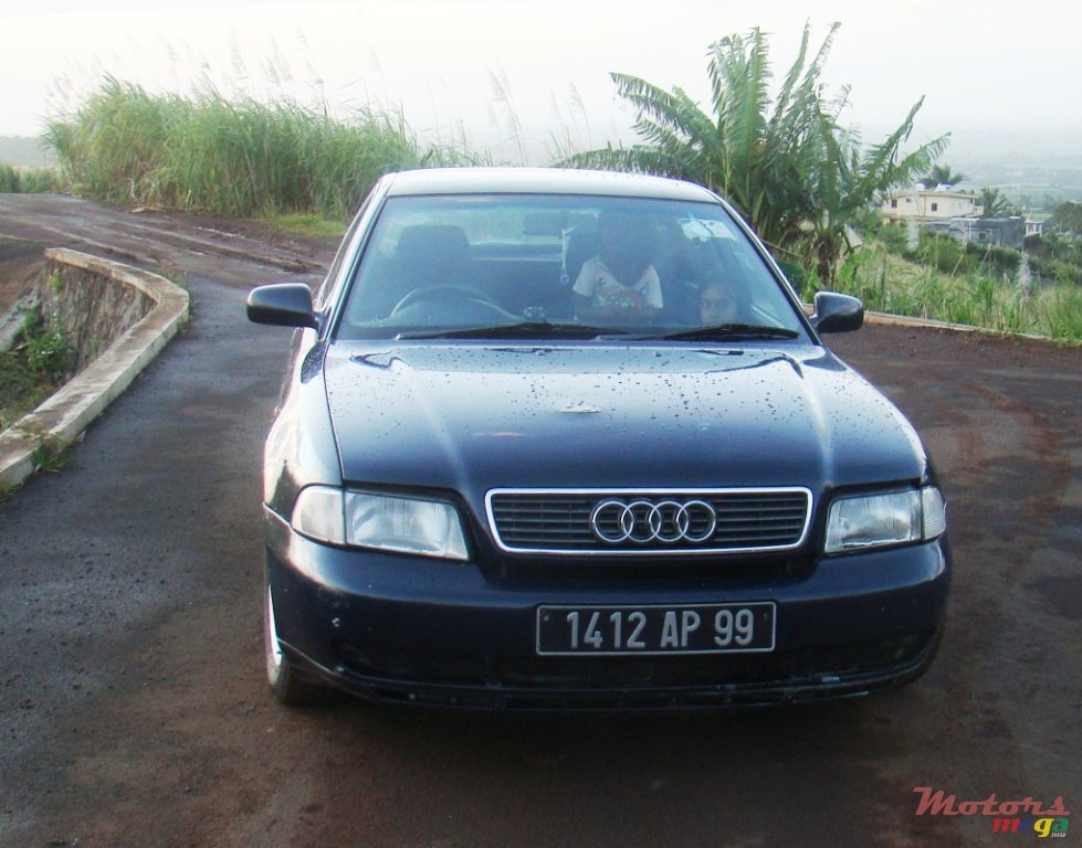 1999' Audi A4 photo #2